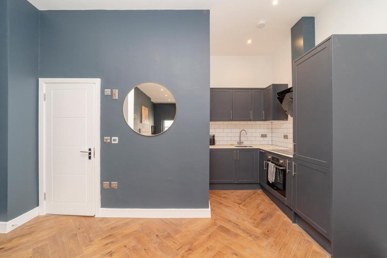 Morden Studio Flat Moments Away From Brighton Seafront Apartamento Exterior foto