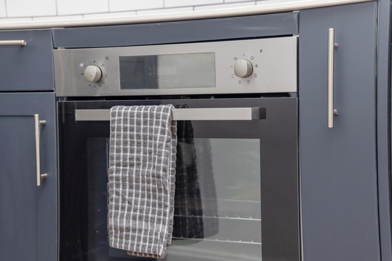 Morden Studio Flat Moments Away From Brighton Seafront Apartamento Exterior foto
